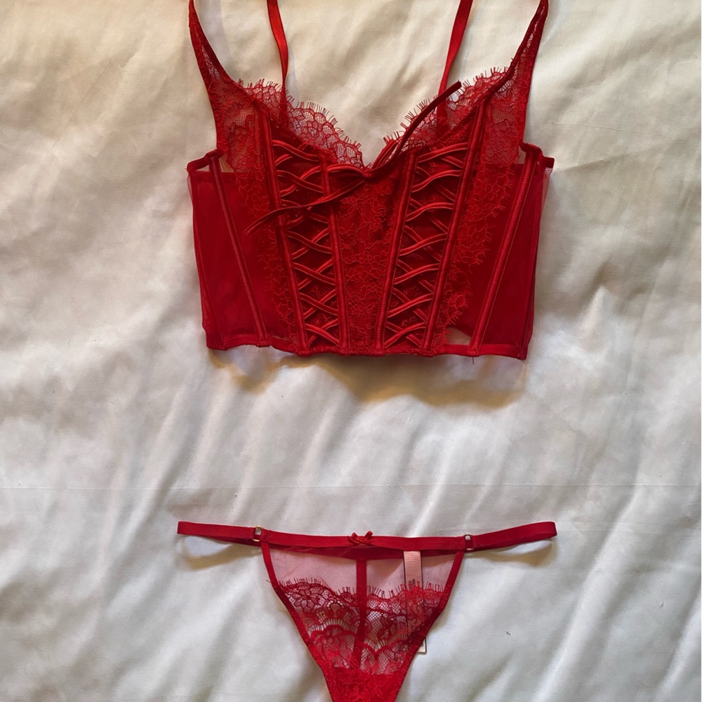 Victorias Secret Red Lace Set 2 piece Lingerie